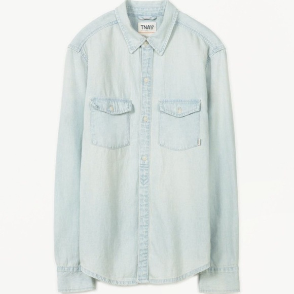 Aritzia Tops - Aritzia TNA Sutter button down denim shirt large